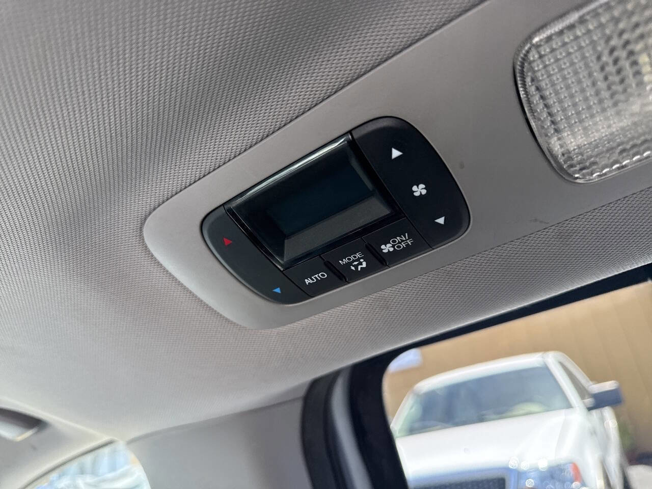 Used 2012 Honda Odyssey EX-L image 24