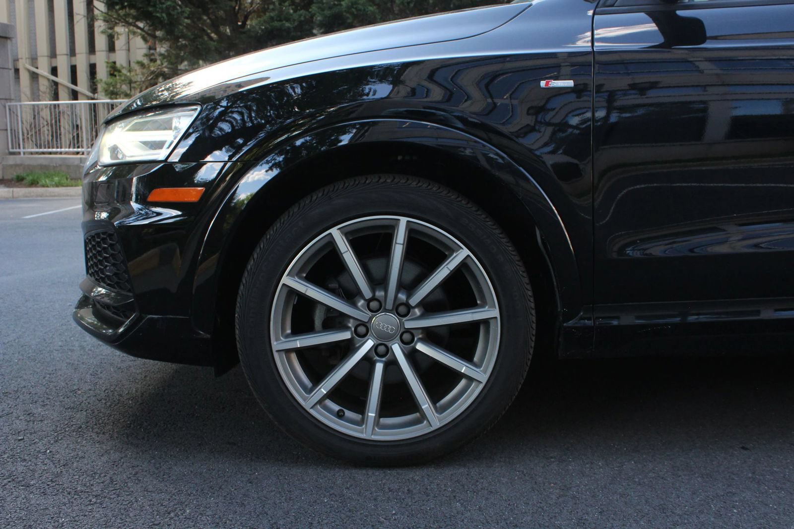Used 2018 Audi Q3 2.0T Premium AWD/4WD image 11