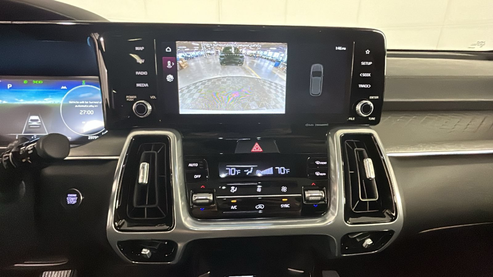 Used 2023 Kia Sorento SX AWD/4WD image 29