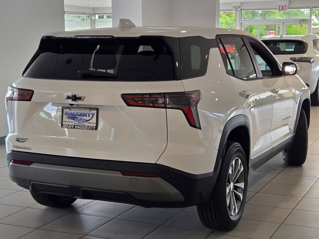 New 2026 Chevrolet Equinox LT FWD image 11