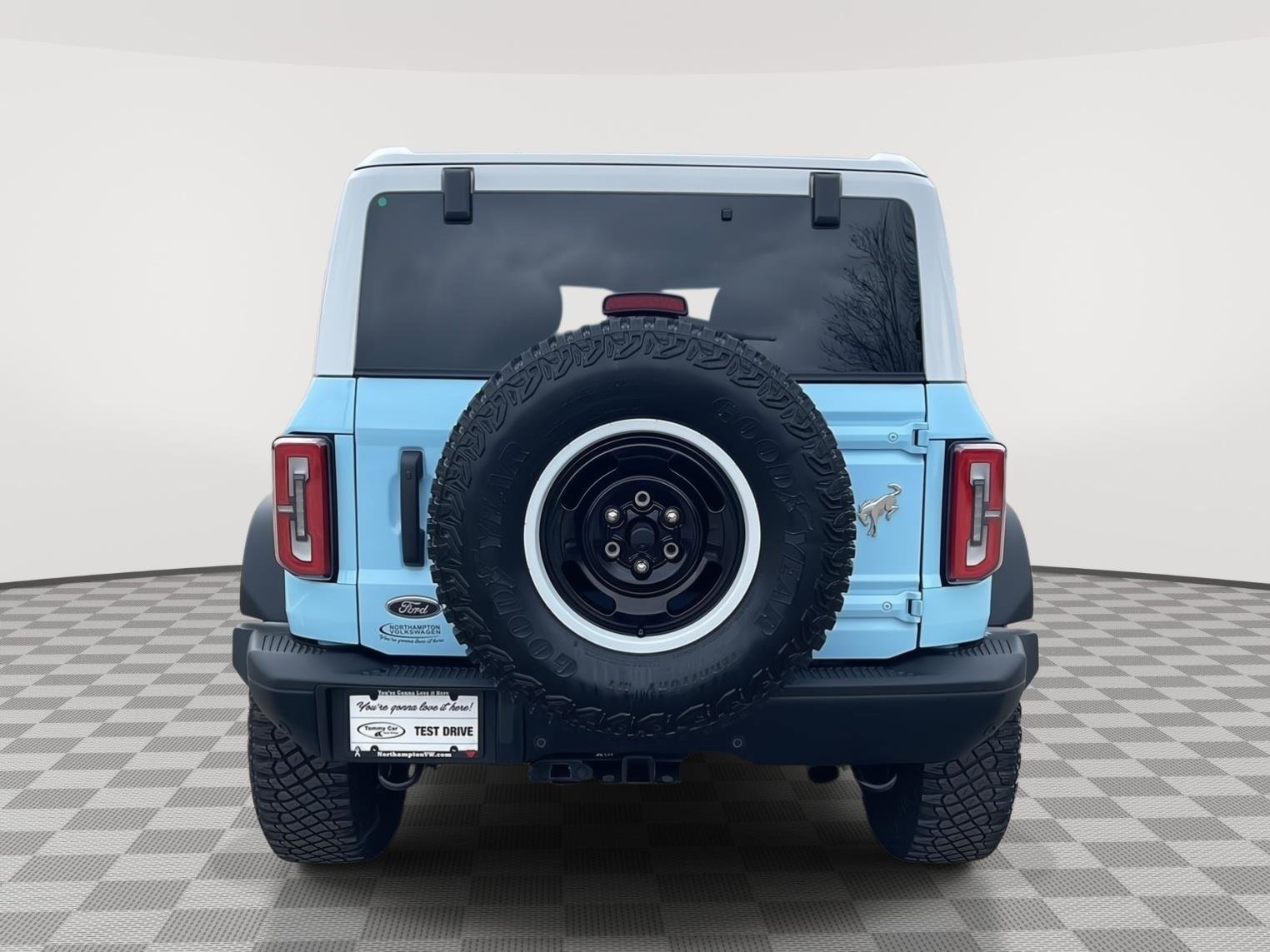 Used 2023 Ford Bronco Heritage Edition image 6