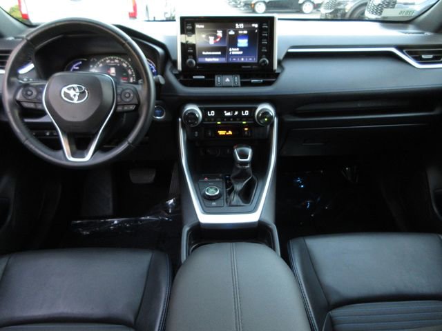 Used 2020 Toyota RAV4 XSE w/ XSE Grade Weather Package image 21