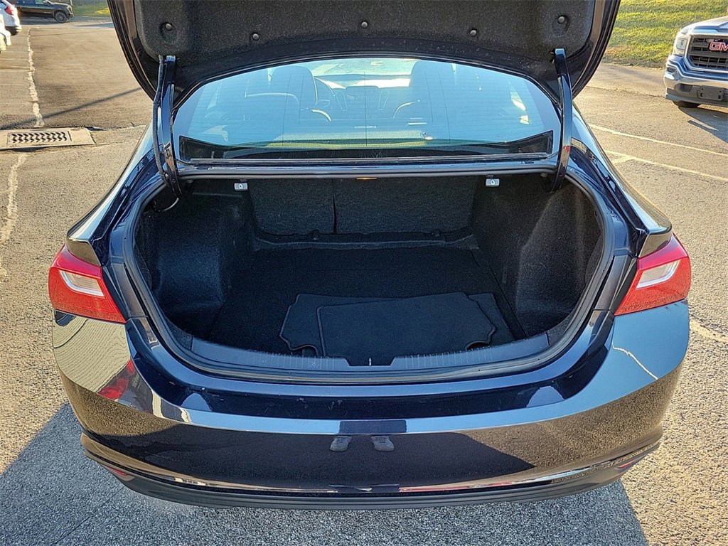 Used 2023 Chevrolet Malibu LT image 7