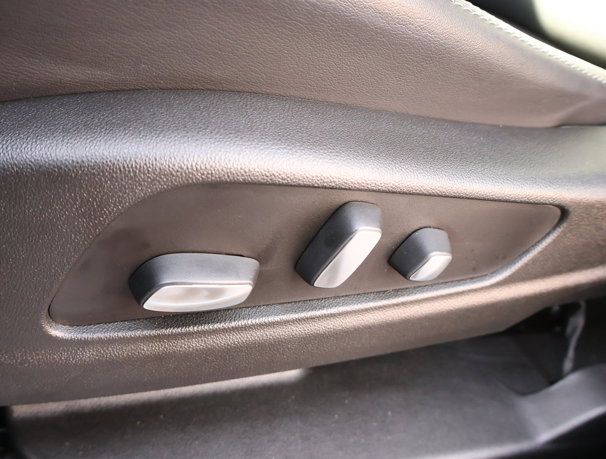 Used 2021 Cadillac XT5 Premium Luxury image 11