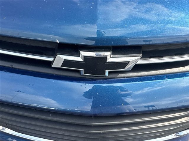 Certified 2020 Chevrolet Trax LT w/ LT Convenience Package FWD image 29