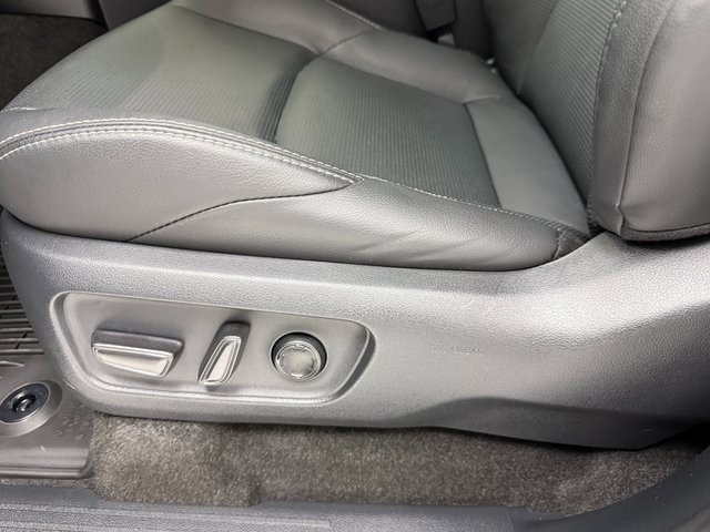 Used 2025 Toyota 4Runner Limited image 26