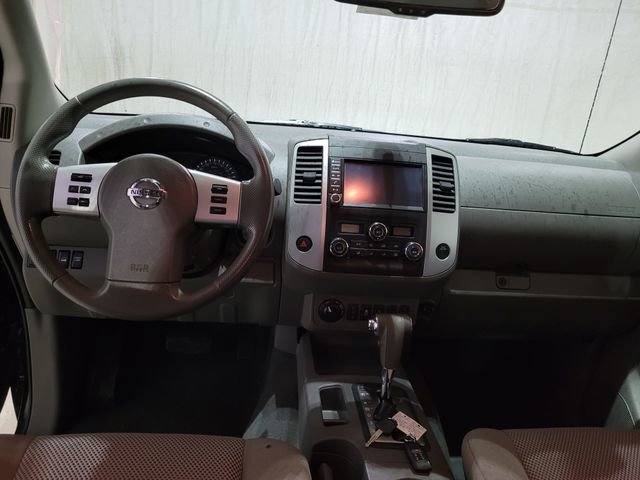 Used 2019 Nissan Frontier SV image 4