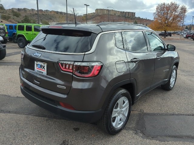 Certified 2022 Jeep Compass Latitude image 4