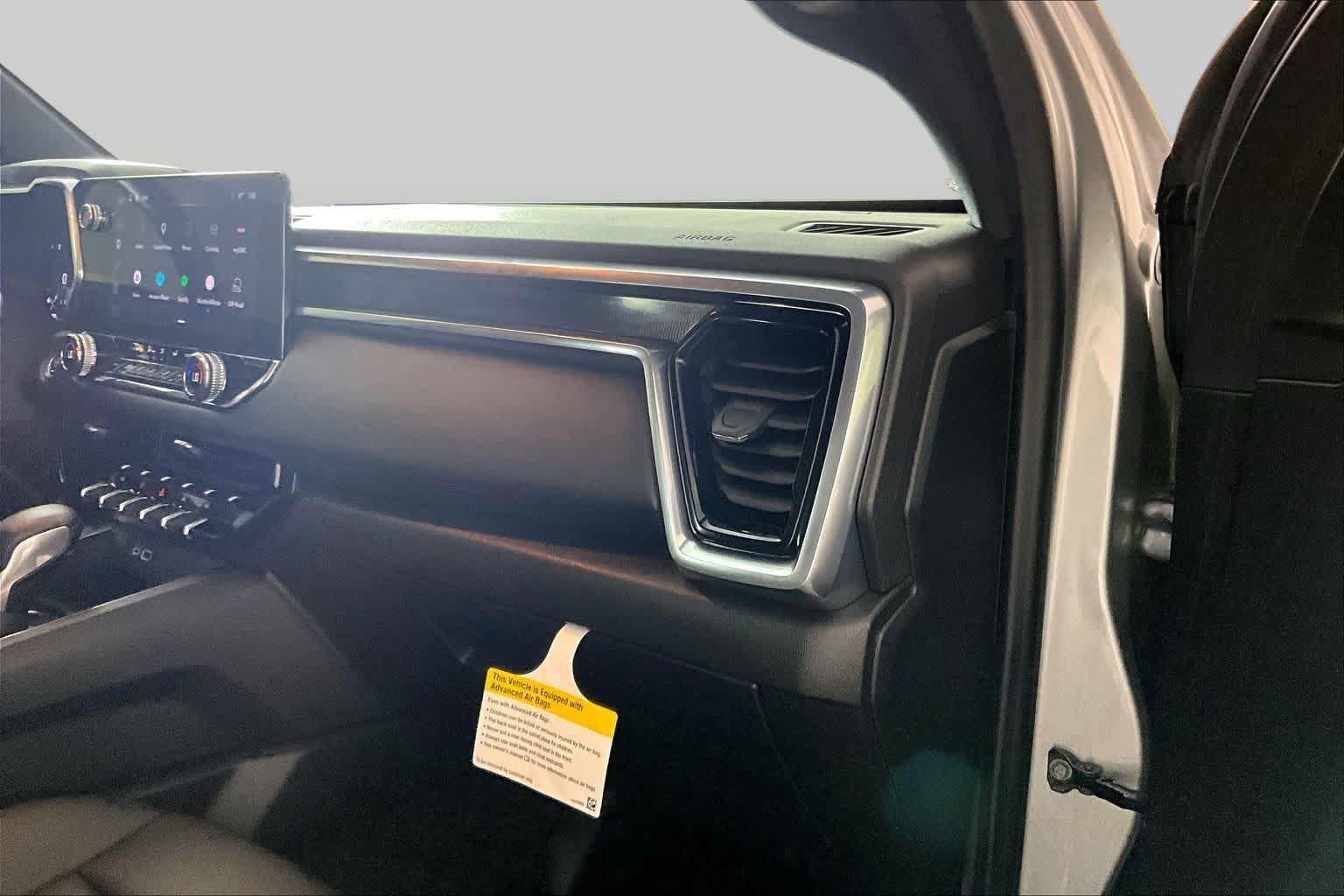 Used 2025 GMC Canyon Elevation w/ Convenience Package RWD image 17