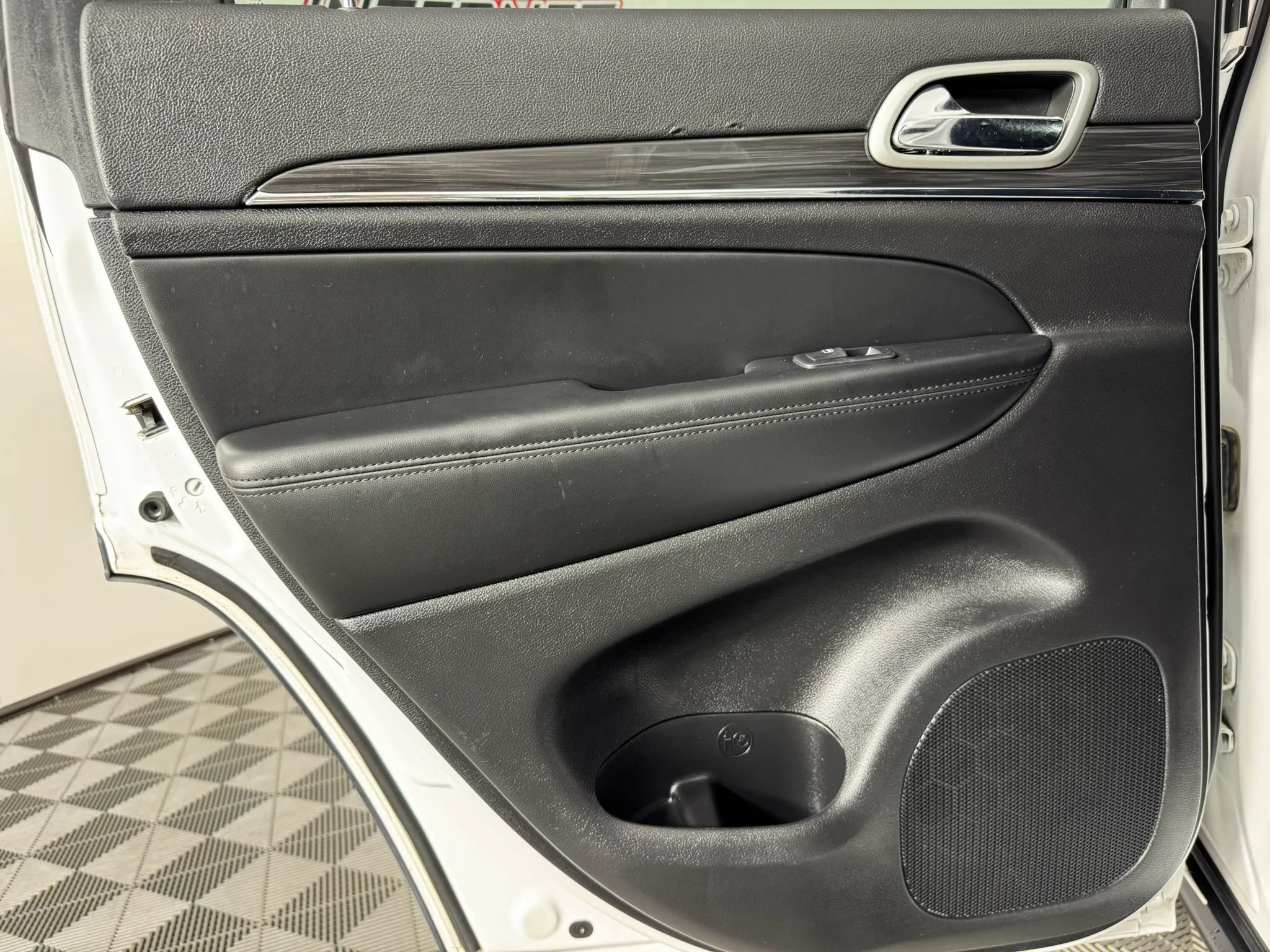 Used 2021 Jeep Grand Cherokee Limited w/ Trailer Tow Group IV AWD/4WD image 45