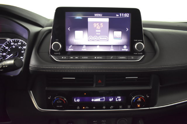 Certified 2026 Nissan Rogue SV w/ SV Premium Package AWD/4WD image 19