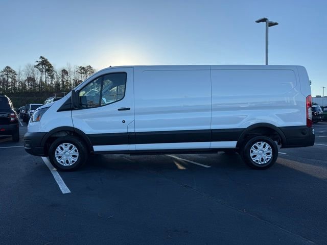 New 2024 Ford E-Transit Low Roof image 4