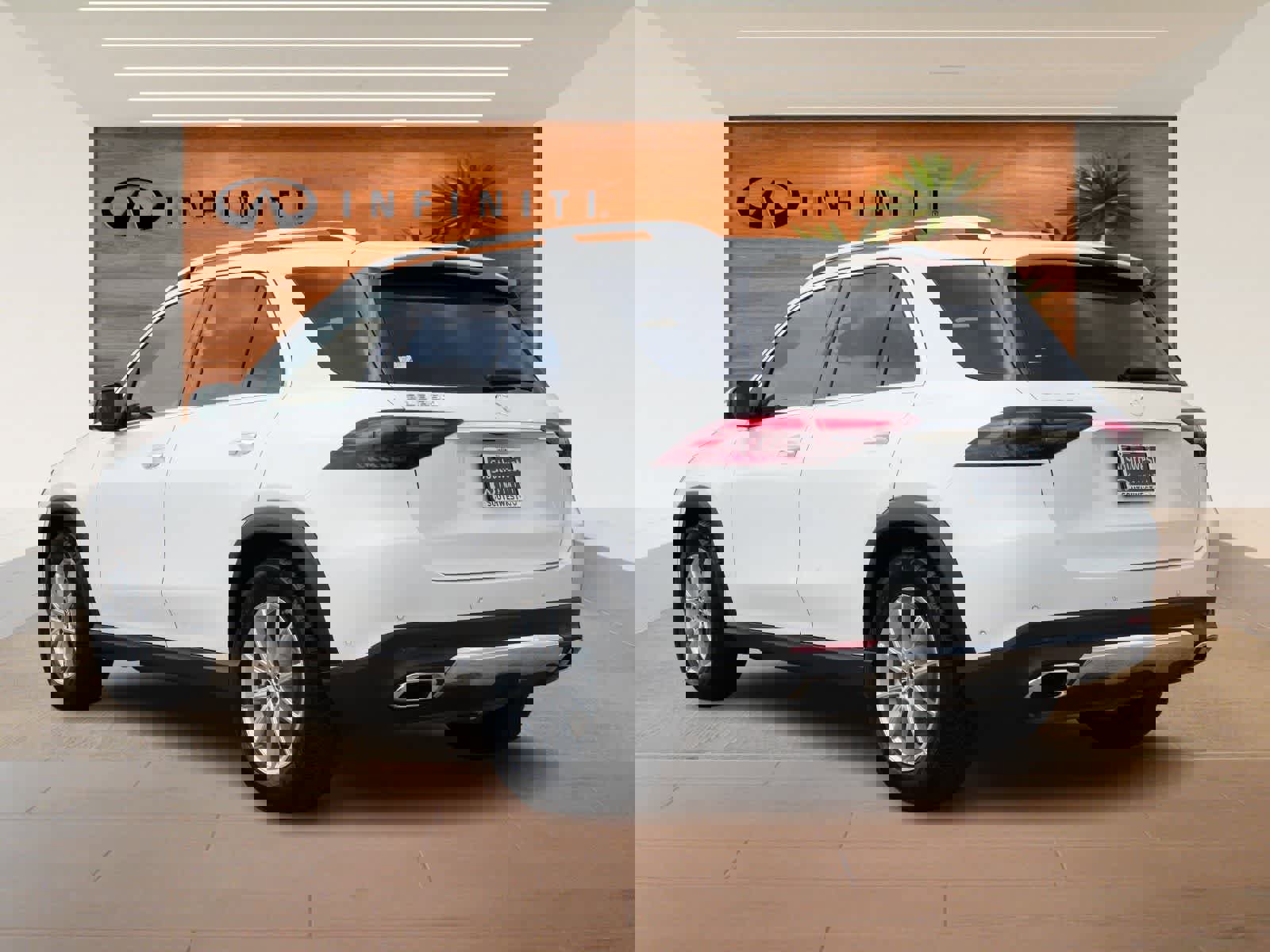 Used 2025 Mercedes-Benz GLE 350 4MATIC image 5