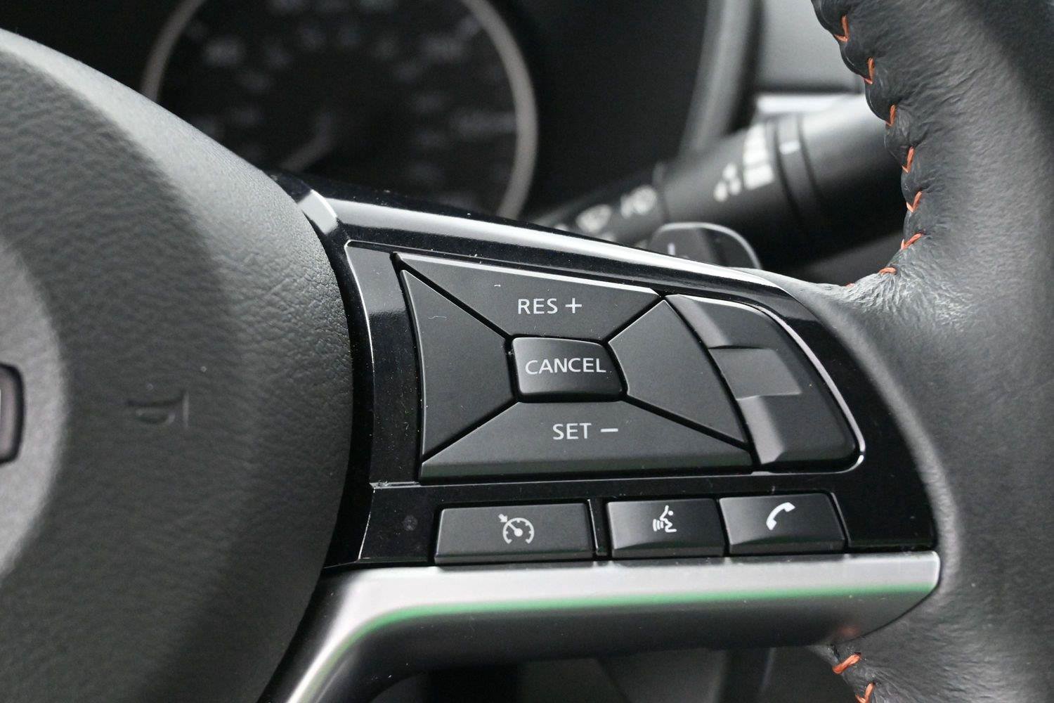 Used 2023 Nissan Altima 2.5 SR FWD image 17