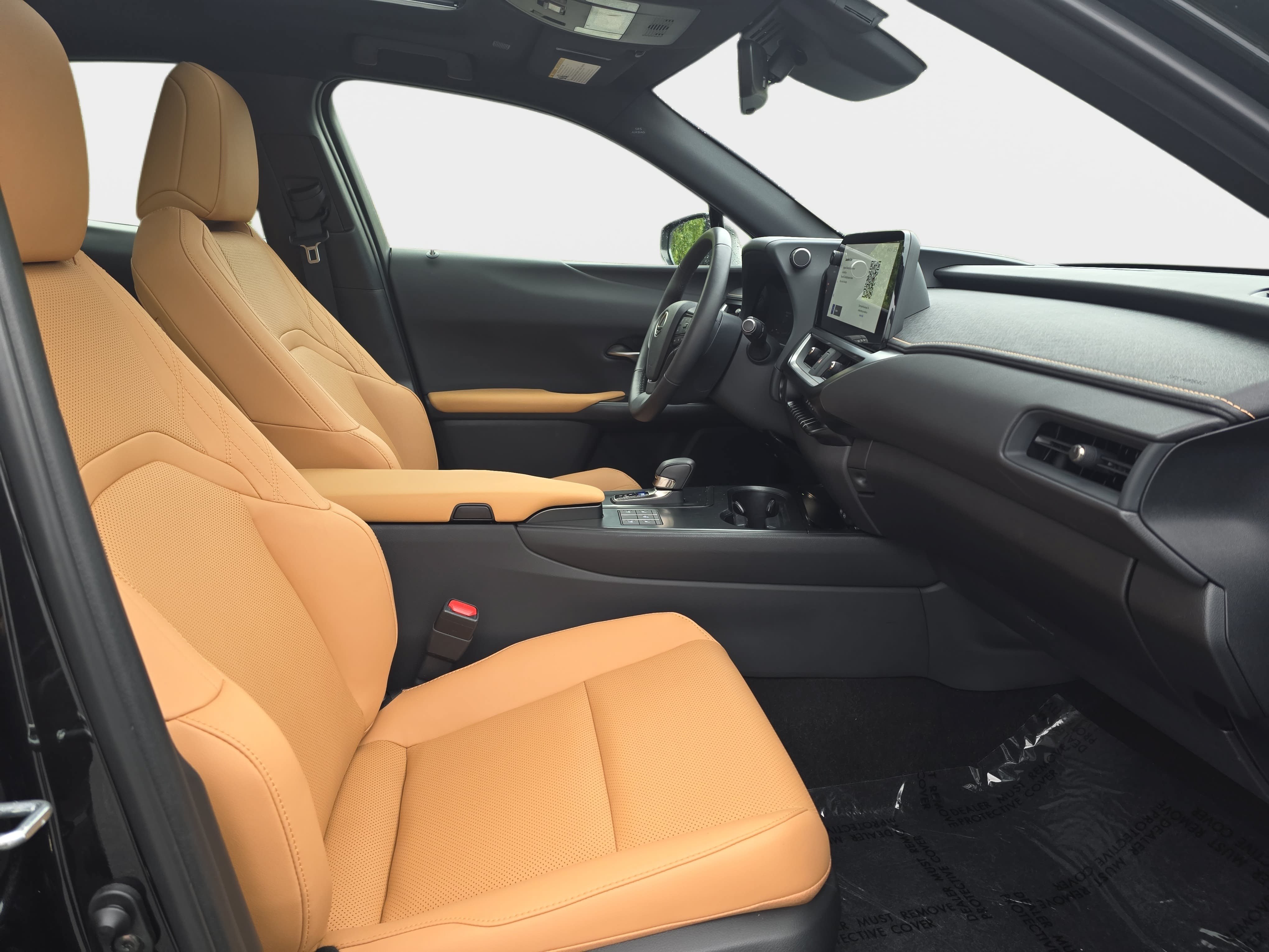 Used 2025 Lexus UX 300h AWD w/ Accessory Package (Z2) image 10