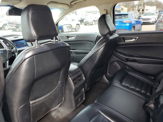 Used 2020 Ford Edge SEL FWD image 31