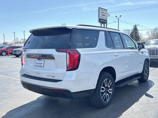 Used 2023 GMC Yukon AT4 w/ Technology Package AWD/4WD image 16