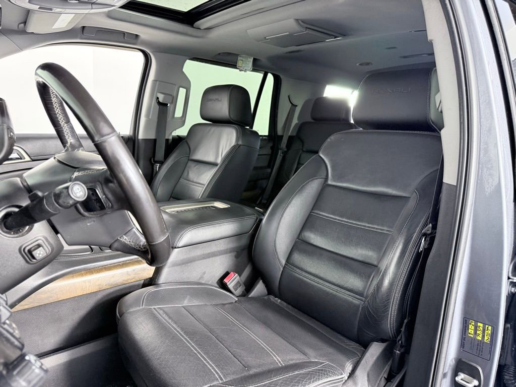 Used 2018 GMC Yukon Denali w/ Open Road Package image 11