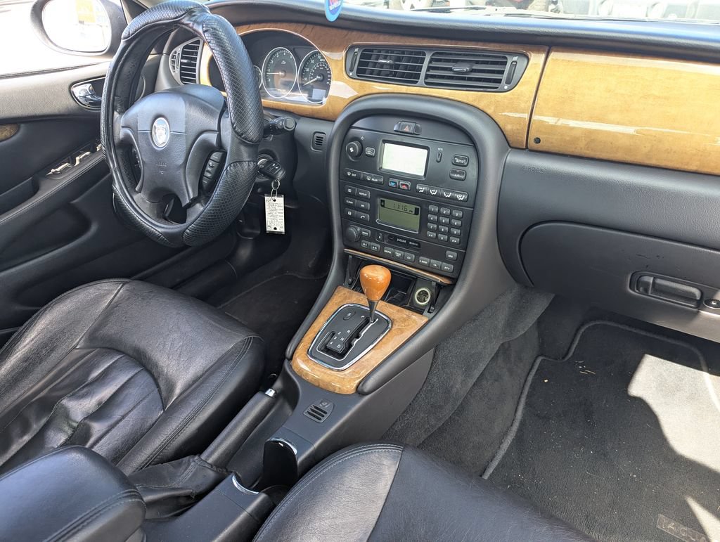 Used 2002 Jaguar X-TYPE 2.5 AWD/4WD image 29