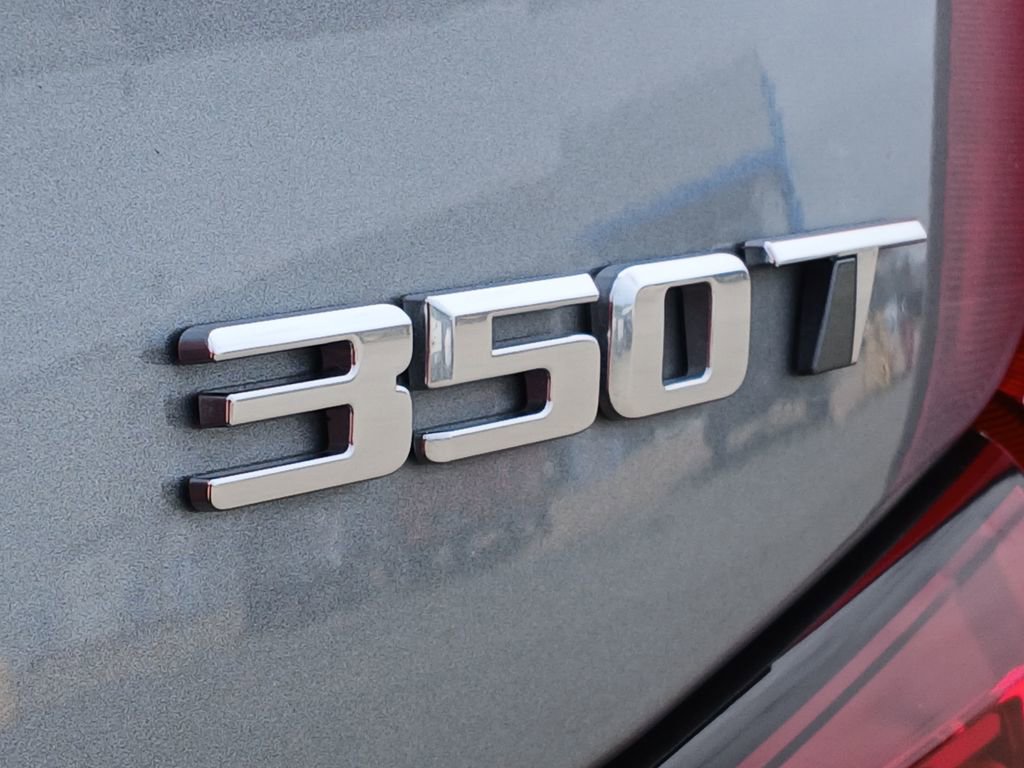 Certified 2024 Cadillac XT4 Luxury w/ Cold Weather Package image 21