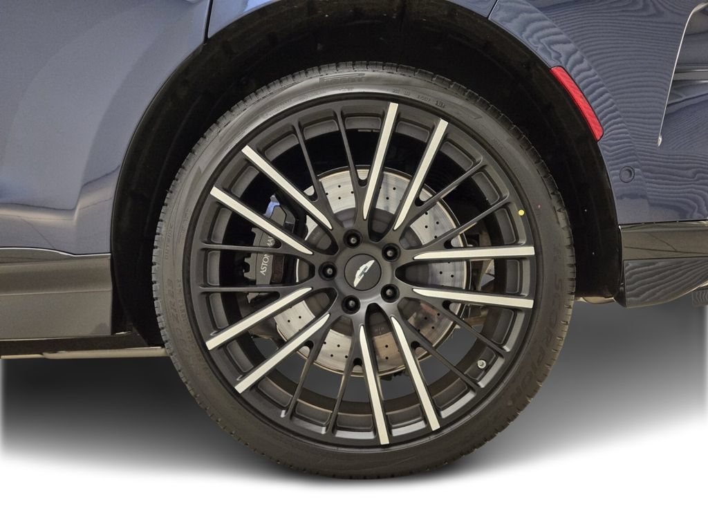 New 2025 Aston Martin DBX 707 AWD/4WD image 15