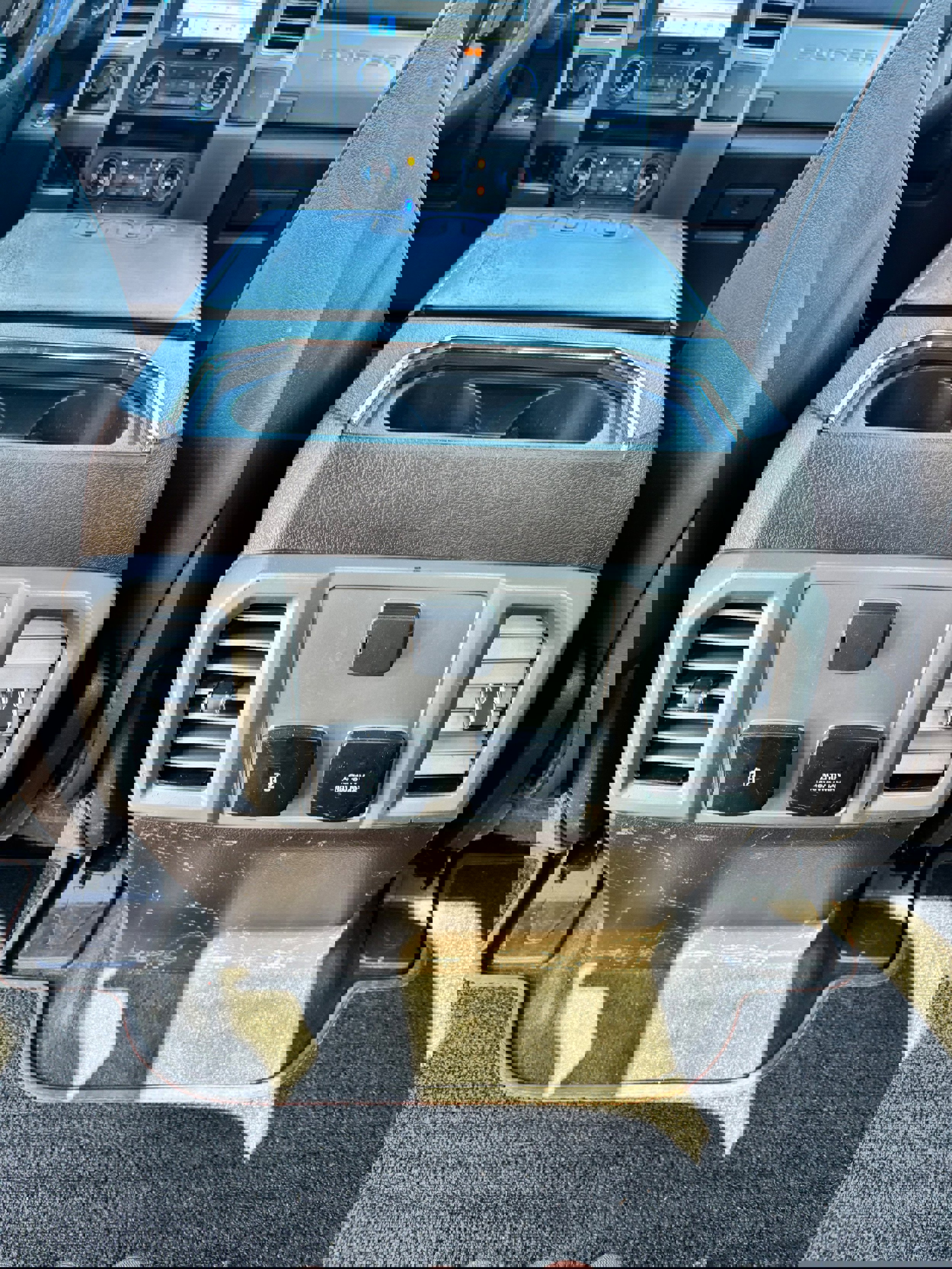 Used 2017 Ford F350 King Ranch w/ King Ranch Ultimate Package image 12