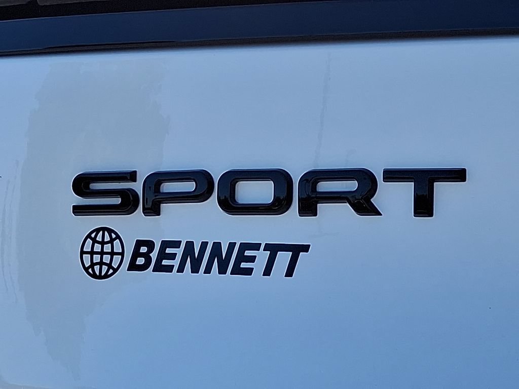 New 2026 Land Rover Range Rover Sport Dynamic SE AWD/4WD image 17