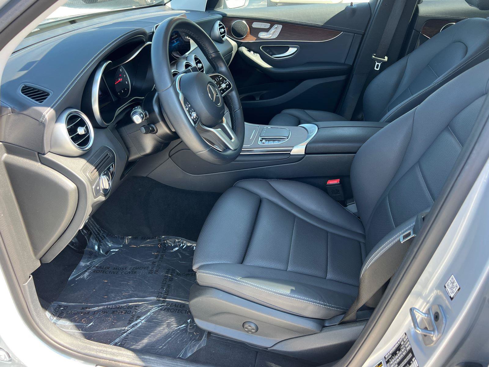 Used 2022 Mercedes-Benz GLC 300 4MATIC image 9