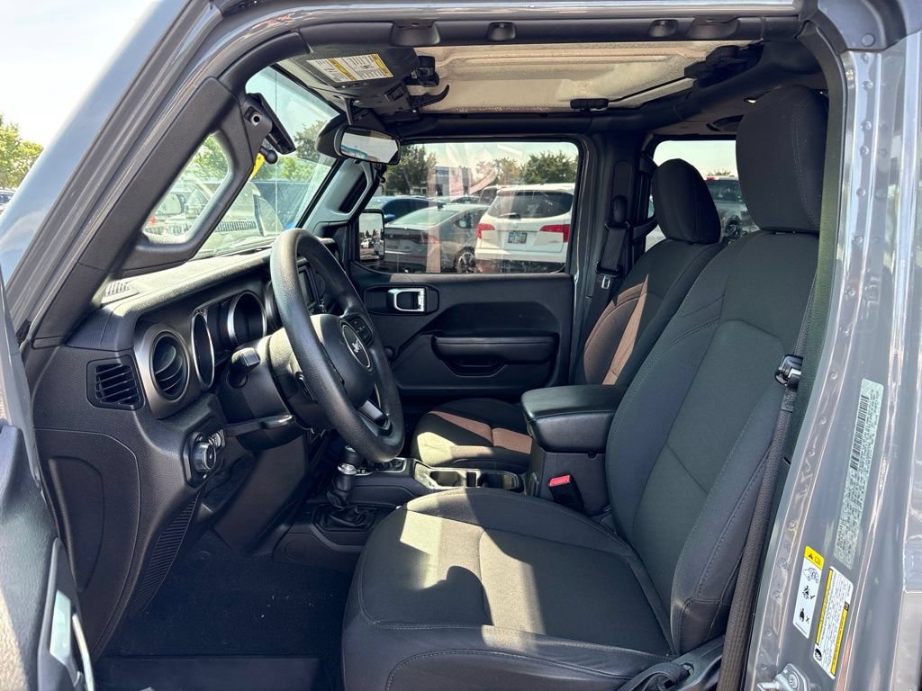 Used 2020 Jeep Wrangler Unlimited Sport AWD/4WD image 15