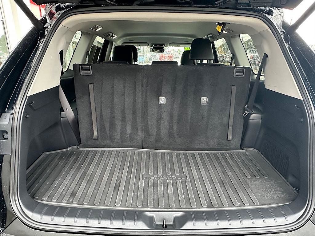 Certified 2024 Toyota Grand Highlander AWD image 5