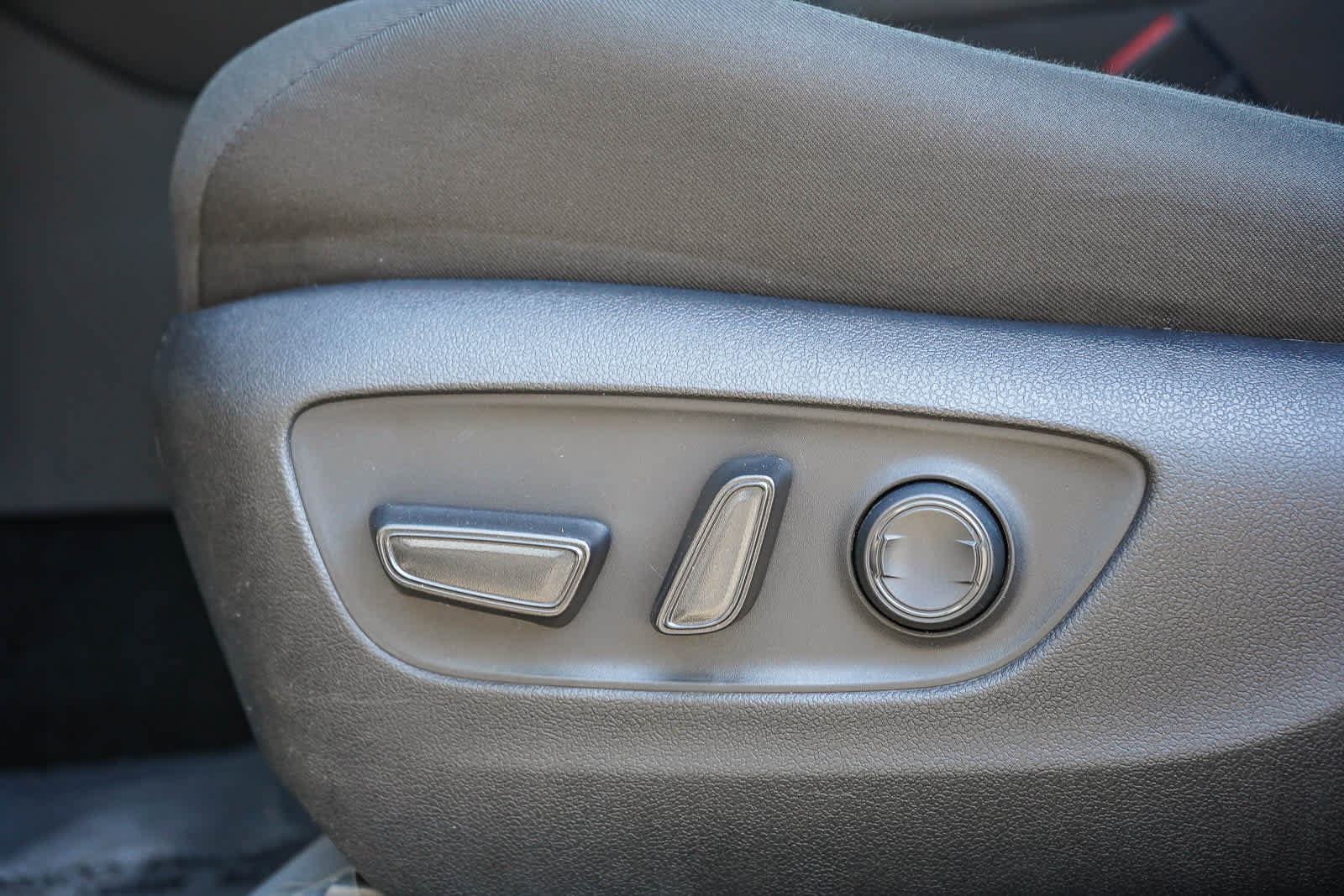 Used 2024 Toyota RAV4 XLE AWD/4WD image 21