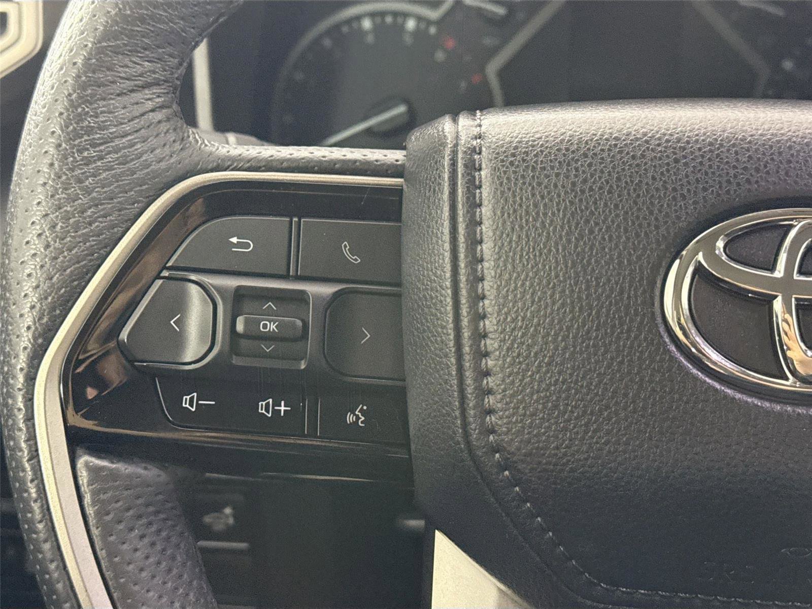 Used 2024 Toyota Tundra SR5 w/ SR5 Premium Package image 18