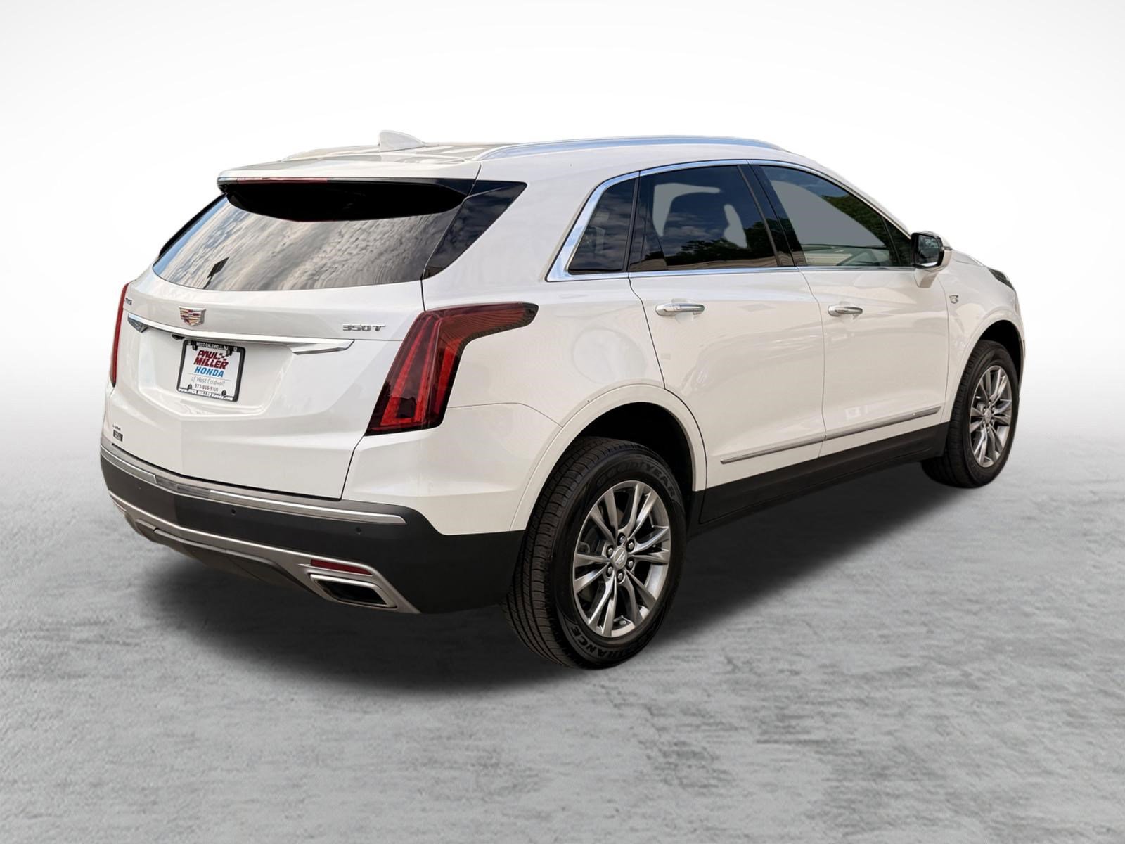 Used 2021 Cadillac XT5 Premium Luxury AWD/4WD image 7