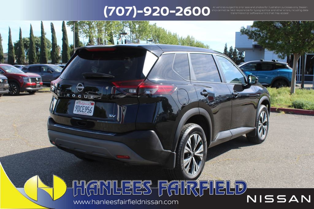 Used 2023 Nissan Rogue SV image 7