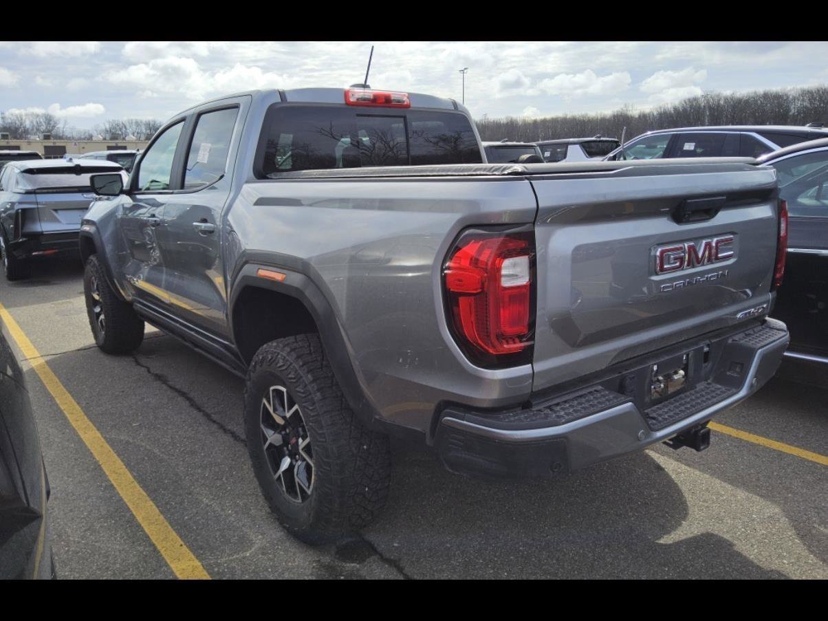 Used 2023 GMC Canyon AT4X image 5