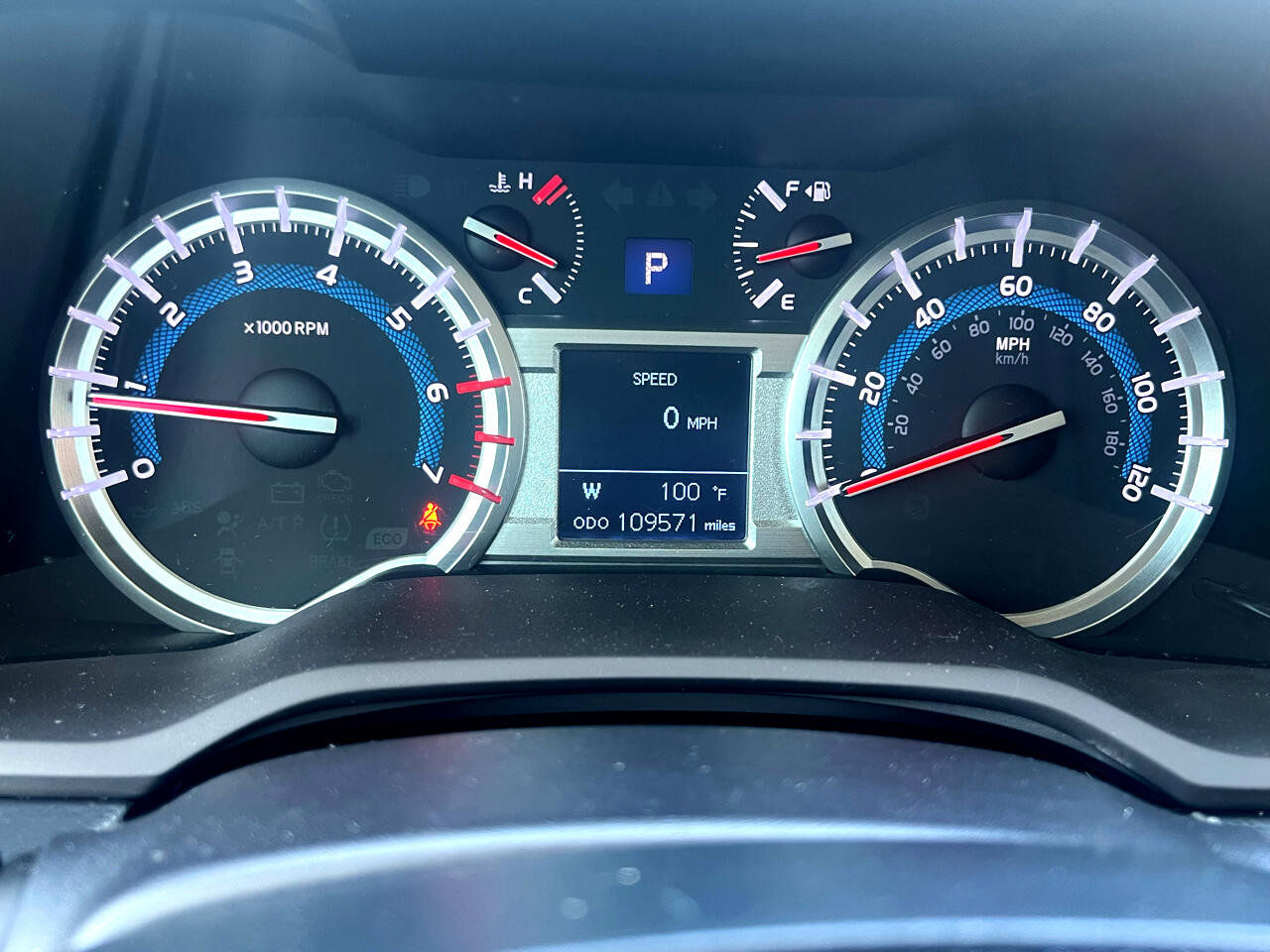 Used 2018 Toyota 4Runner SR5 image 18