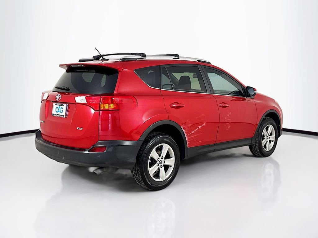 Used 2015 Toyota RAV4 XLE FWD image 7