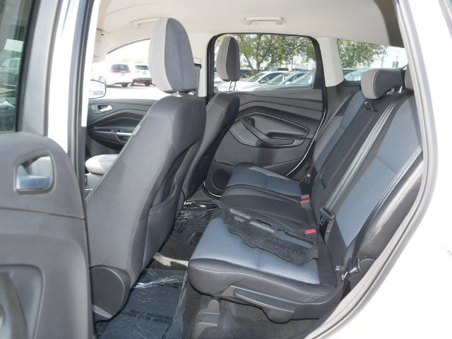 Used 2018 Ford Escape SE FWD image 17