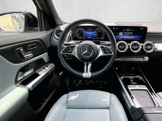 Used 2026 Mercedes-Benz GLB 250 image 7