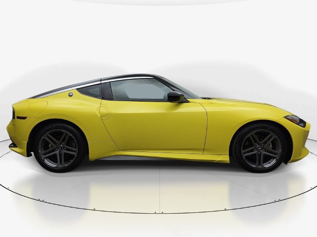 Used 2024 Nissan Z Sport w/ Floor Mat Package RWD image 5