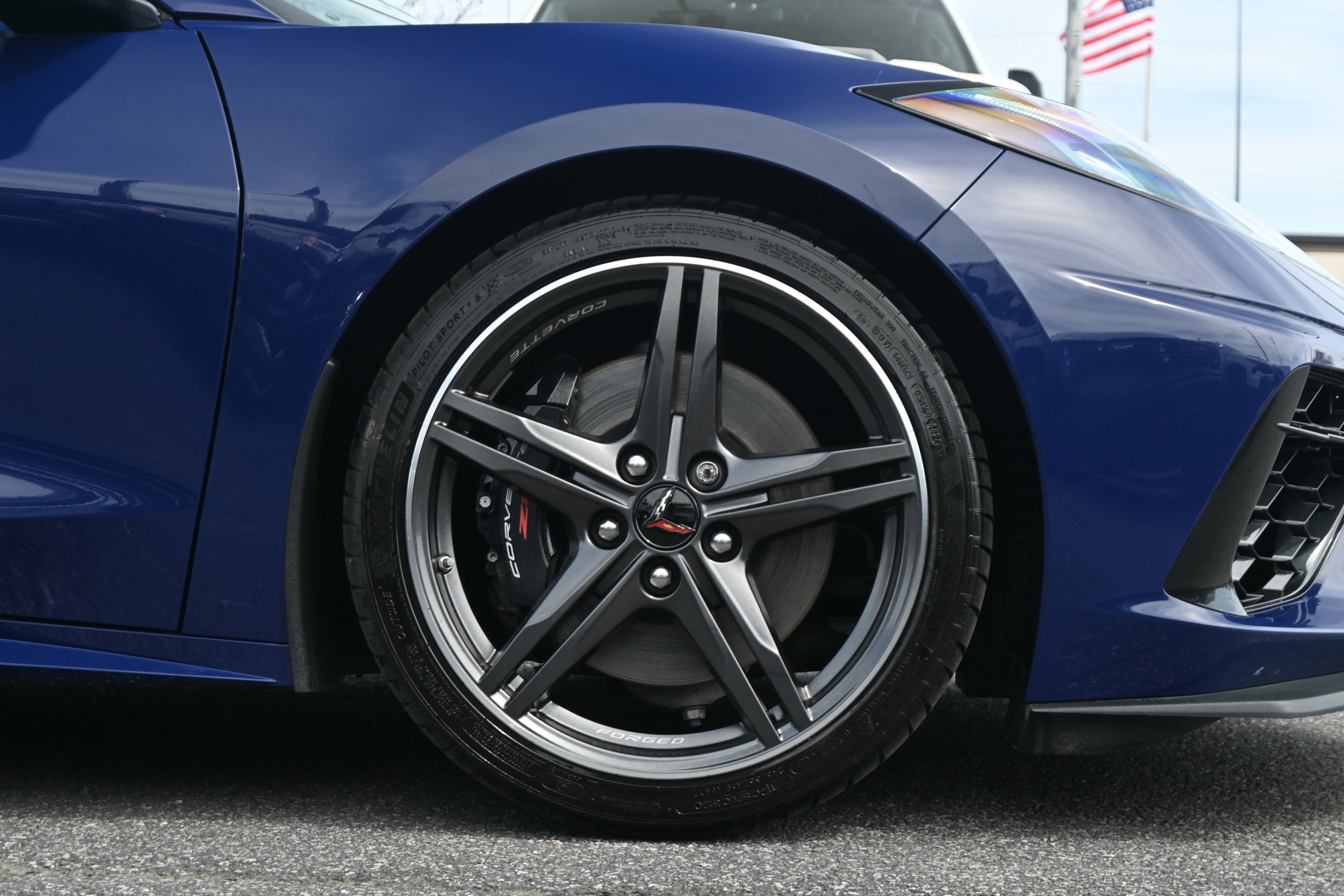 Used 2025 Chevrolet Corvette Stingray Premium Cpe w/ Z51 Performance Package image 24