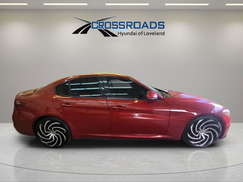 Used 2017 Alfa Romeo Giulia Ti w/ TI 19" Sport Package image 10