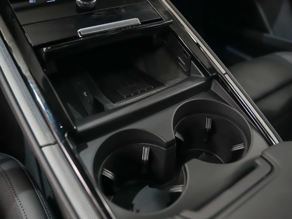 New 2026 Porsche Panamera 4 AWD/4WD image 31