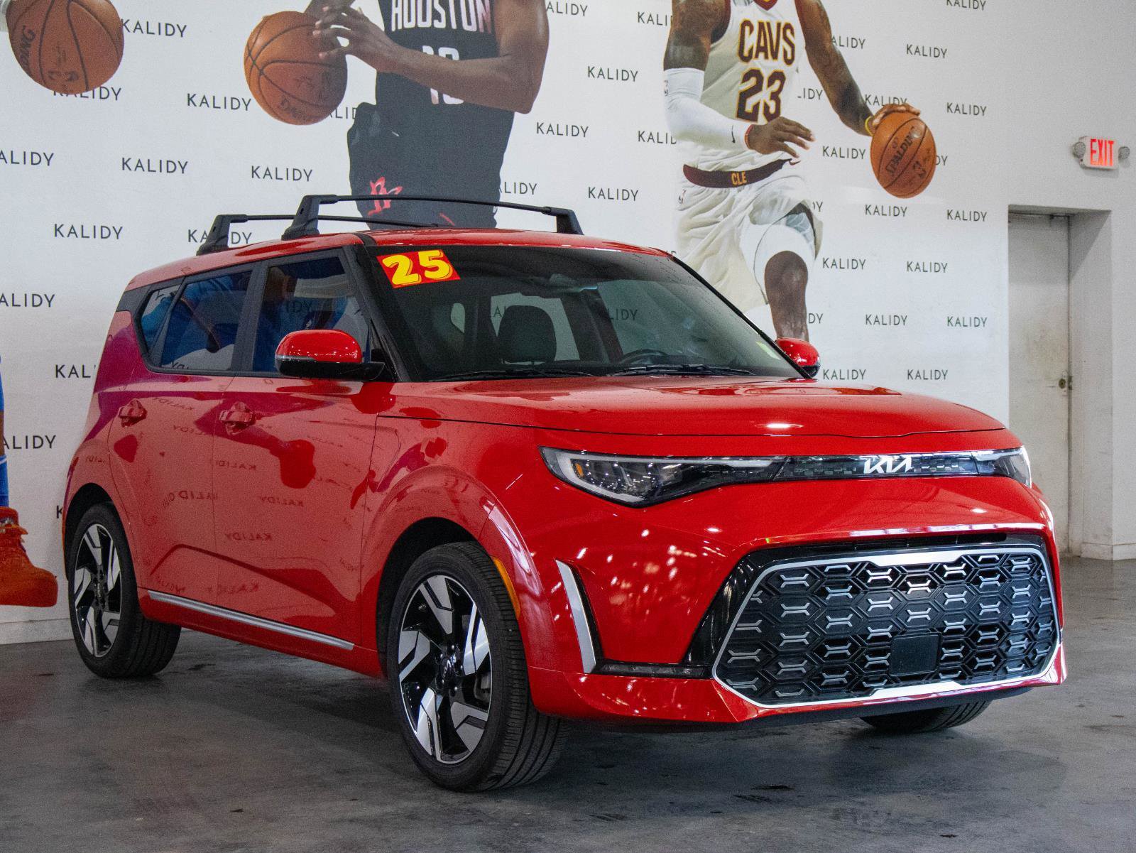 Used 2025 Kia Soul GT-Line w/ GT-Line Technology Package FWD image 20