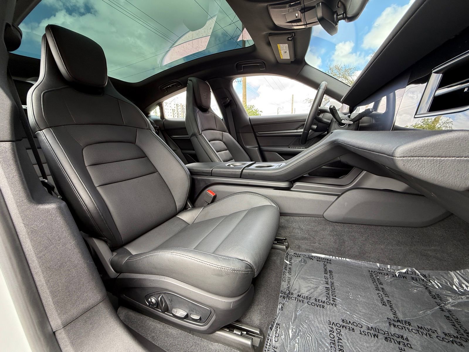 Used 2021 Porsche Taycan 4S AWD/4WD image 18