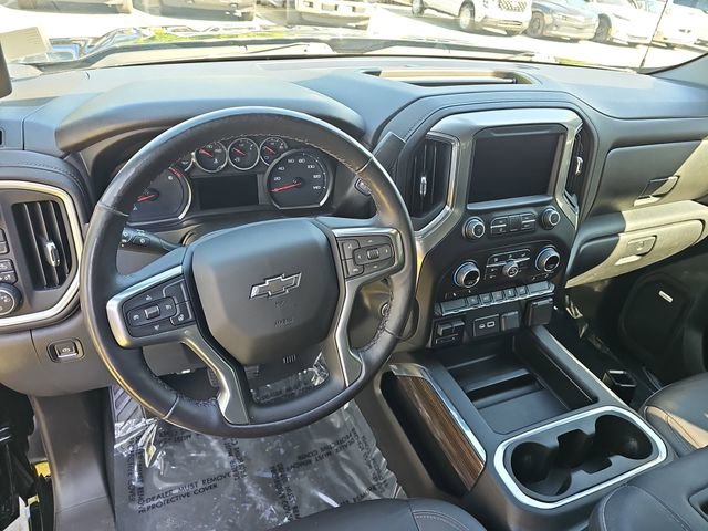 Used 2021 Chevrolet Silverado 1500 RST w/ Redline Edition AWD/4WD image 16