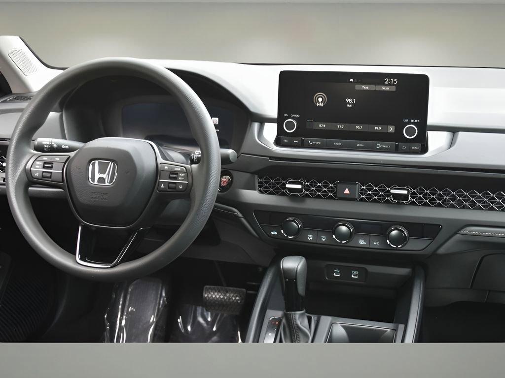 Used 2023 Honda Accord EX image 18