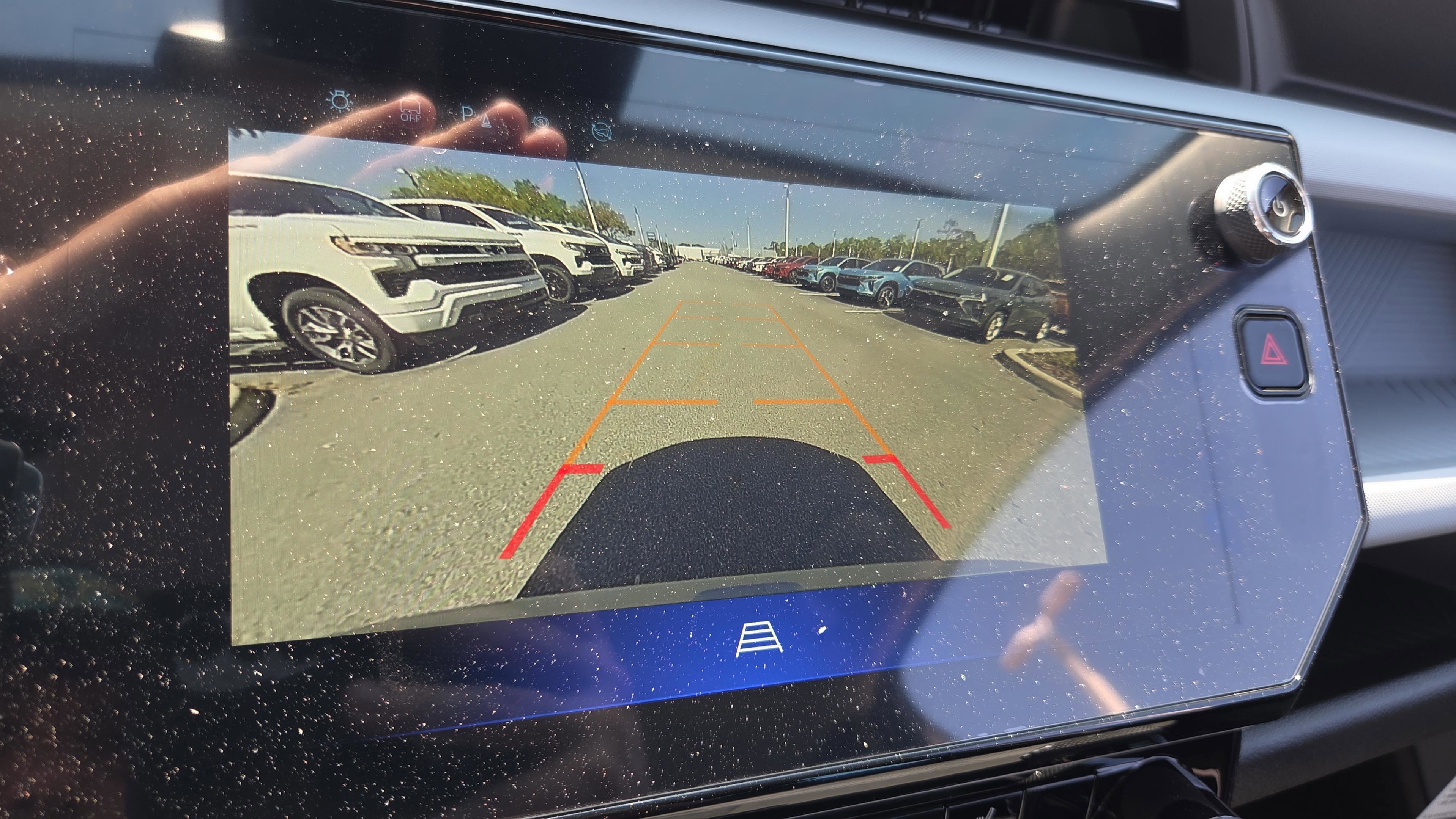 New 2027 Chevrolet Bolt LT w/ Comfort Package image 22