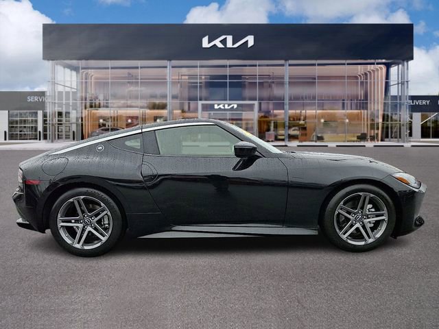 Used 2025 Nissan Z Sport w/ Floor Mat Package image 7