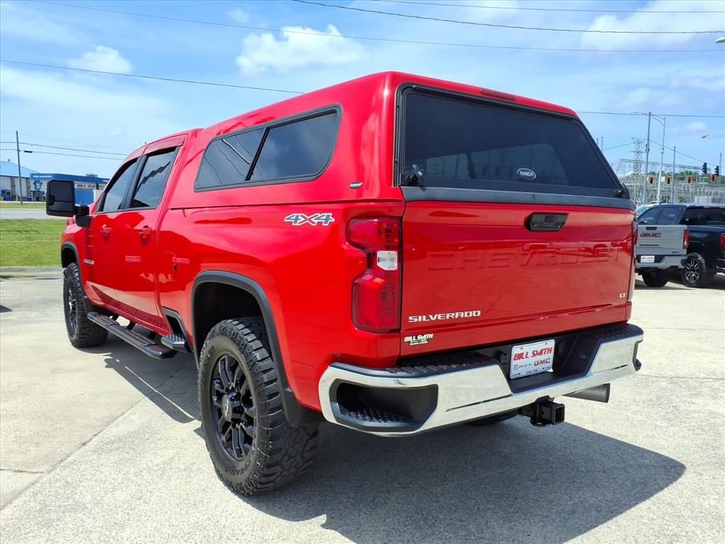 Used 2022 Chevrolet Silverado 2500 LT w/ Convenience Package AWD/4WD image 5